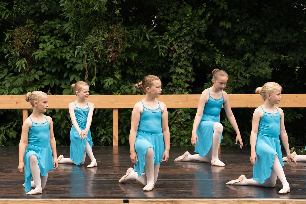 Show 03 076.jpg
